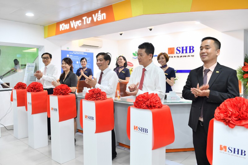 SHB và Bệnh viện Nhi Trung Ương ra mắt thẻ khám bệnh đồng thương hiệu - Ảnh 1. SHB và Bệnh viện Nhi Trung Ương ra mắt thẻ khám bệnh đồng thương hiệu - Ảnh 1.