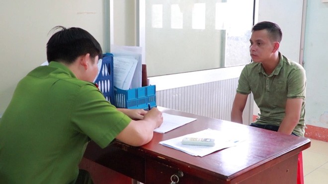 Khởi tố đối tượng cho vay lãi nặng 540% mỗi năm - Ảnh 1. Khởi tố đối tượng cho vay lãi nặng 540% mỗi năm - Ảnh 1.