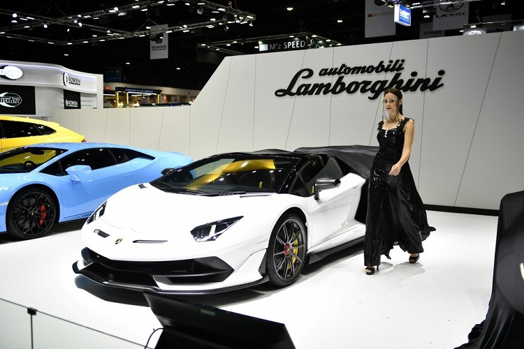 Dan xe Lamborghini gan 100 ty dong tai trien lam Bangkok 2020-Hinh-8
