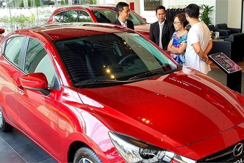 Ôtô mất giá nhanh, khách Việt sớm ngẩn ngơ tiếc nuối - Hình 2 Oto mat gia nhanh, khach Viet som ngan ngo tiec nuoi-Hinh-2