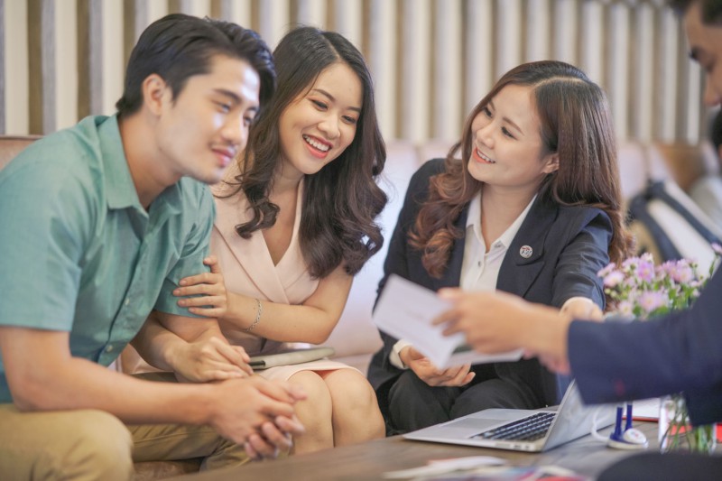 Giải pháp bảo vệ sức khỏe và tài chính thời dịch - Ảnh 2. Giải pháp bảo vệ sức khỏe và tài chính thời dịch - Ảnh 2.