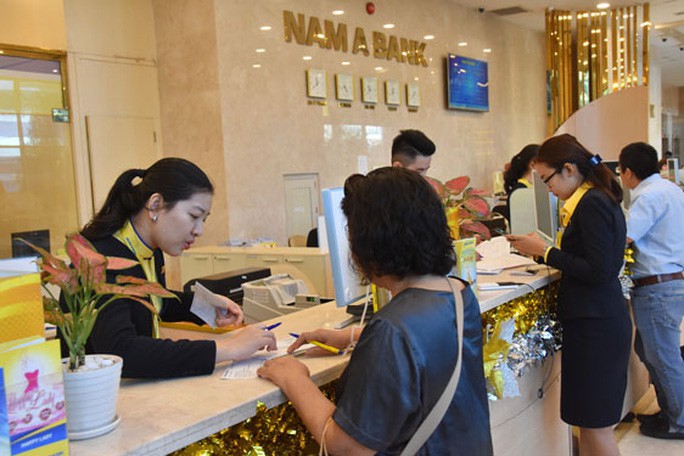 Hàng loạt ngân hàng sắp đổ bộ lên sàn - Ảnh 1. Hàng loạt ngân hàng sắp đổ bộ lên sàn - Ảnh 1.