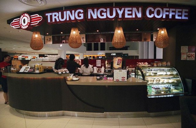 Tiêu dùng & Dư luận - Hậu ly hôn, vợ vua cà phê Trung Nguyên kinh doanh “vượt mặt” chồng