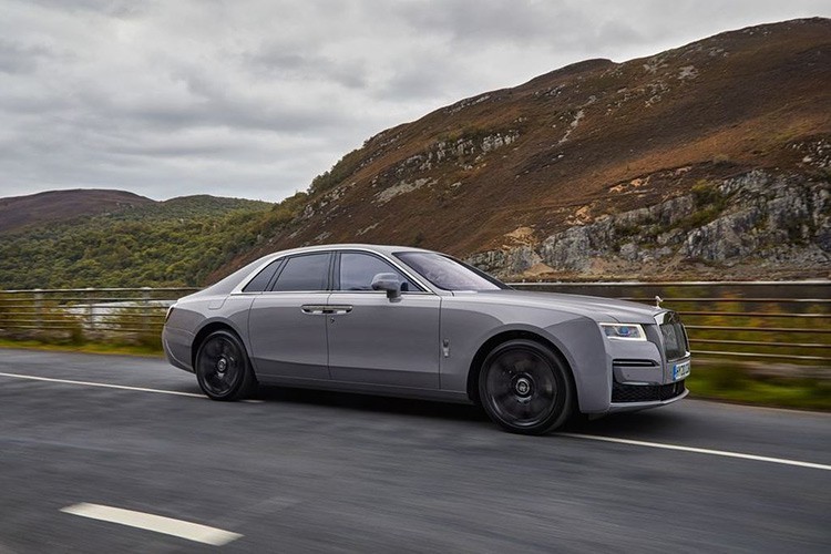 Rolls-Royce Ghost 2021 chao ban tu 17 ty dong tai Hong Kong-Hinh-8