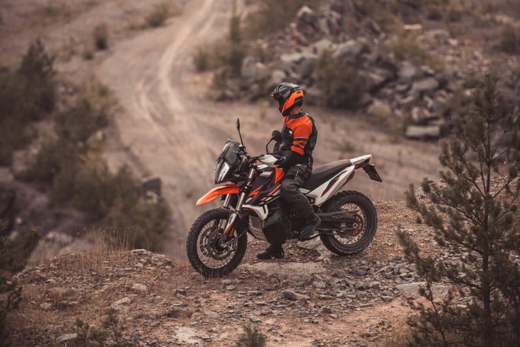 KTM 890 Adventure R Rally 