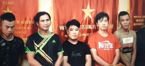 Những biến tướng từ kinh doanh dịch vụ đòi nợ thuê - Ảnh 1. Những biến tướng từ kinh doanh dịch vụ đòi nợ thuê - Ảnh 1.