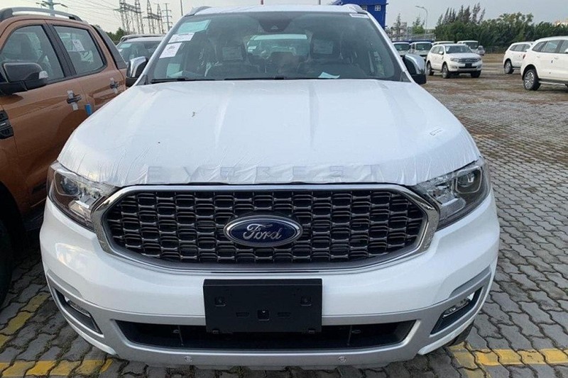 "Hàng nóng" Ford Ranger và Everest 2021 cập cảng Việt Nam - Hình 4