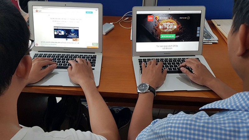 Đầu tư tiền ảo nhận rủi ro thật - Ảnh 1. Đầu tư tiền ảo nhận rủi ro thật - Ảnh 1.
