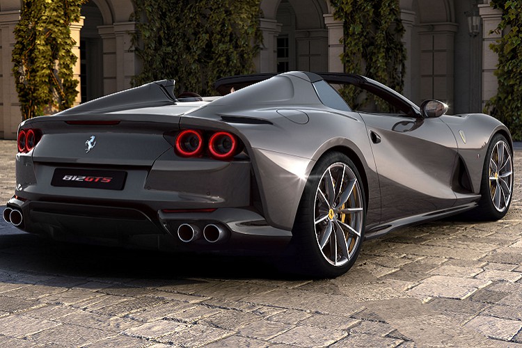 Sieu xe Ferrari 812 GTS va SF90 Stradale la xe cua nam 2020-Hinh-4