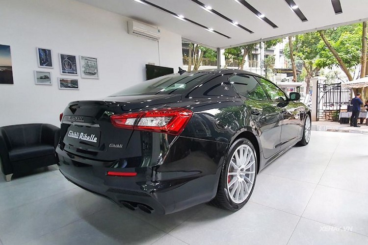 Chiem nguong Maserati Ghibli Ribelle doc nhat tai Viet Nam-Hinh-4