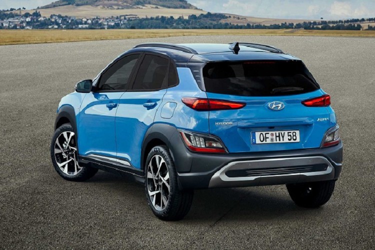 Hyundai Kona 2022 duoc trang bi nhung gi de dau Kia Seltos?-Hinh-2