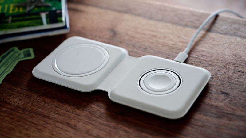 Sự thật đằng sau những đế sạc tự nhận là MagSafe trên thị trường hiện nay - Ảnh 3. Sự thật đằng sau những đế sạc tự nhận là MagSafe trên thị trường hiện nay - Ảnh 3.