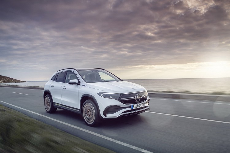 Mercedes EQA 2022 mới, "chốt giá" từ 1,08 tỷ đồng tại châu Âu - Hình 10 Mercedes EQA 2022 moi,
