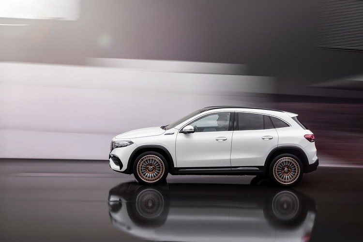 Mercedes EQA 2022 mới, "chốt giá" từ 1,08 tỷ đồng tại châu Âu - Hình 9 Mercedes EQA 2022 moi,