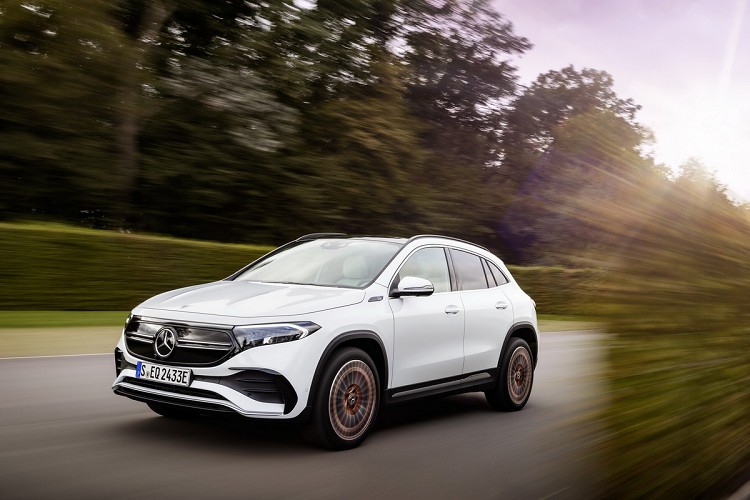Mercedes EQA 2022 mới, "chốt giá" từ 1,08 tỷ đồng tại châu Âu Mercedes EQA 2022 moi,