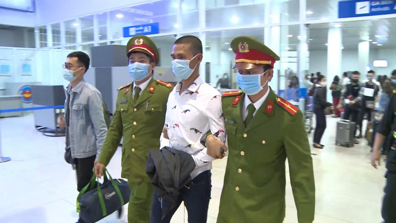 Đối tượng mang tiền án về tội giao cấu trẻ em tiếp tục cướp tiền người chạy xe ôm - Ảnh 1. Đối tượng mang tiền án về tội giao cấu trẻ em tiếp tục cướp tiền người chạy xe ôm - Ảnh 1.