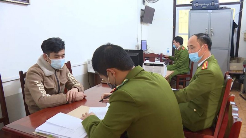 Phú Thọ: Bắt nam thanh niên lập nick tên phụ nữ để lừa đảo - Ảnh 1. Phú Thọ: Bắt nam thanh niên lập nick tên phụ nữ để lừa đảo - Ảnh 1.