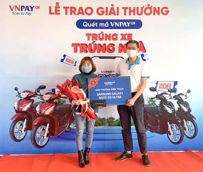 Mạng lưới QR Code hàng đầu Việt Nam thay đổi thói quen hơn 15 triệu người dùng - Ảnh 2. Mạng lưới QR Code hàng đầu Việt Nam thay đổi thói quen hơn 15 triệu người dùng - Ảnh 2.
