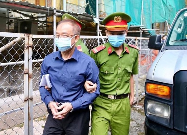 Ngày mai xét xử bà Dương Thị Bạch Diệp tội chiếm đoạt tài sản, ông Nguyễn Thành Tài và các đồng phạm - Ảnh 1. Ngày mai xét xử bà Dương Thị Bạch Diệp tội chiếm đoạt tài sản, ông Nguyễn Thành Tài và các đồng phạm - Ảnh 1.