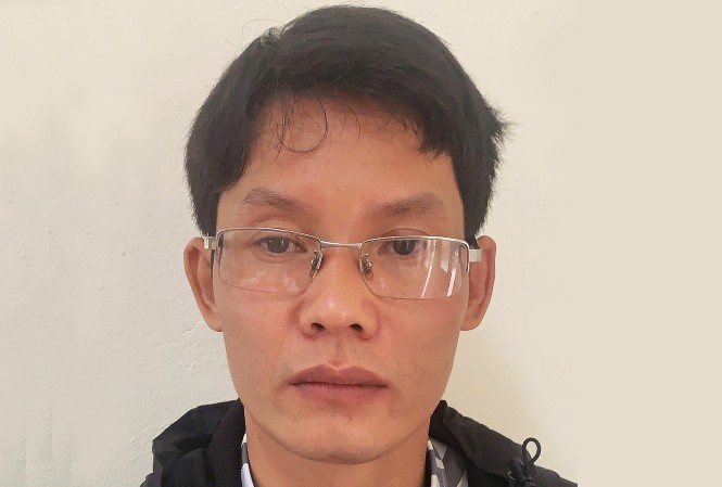Bé gái bị xâm hại khi trên đường đi học về - Ảnh 1. Bé gái bị xâm hại khi trên đường đi học về - Ảnh 1.
