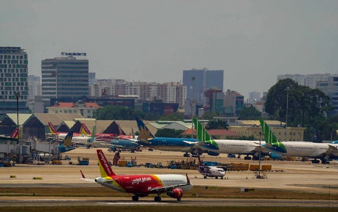 VietJet, Bamboo Airways cùng xin vay gói giải cứu 4.000 - 5.000 tỉ đồng - Ảnh 1. VietJet, Bamboo Airways cùng xin vay gói giải cứu 4.000 - 5.000 tỉ đồng - Ảnh 1.