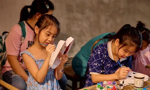 Giới thiệu về Tết trung thu truyền thống của người Việt tới cộng đồng và du khách