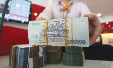 Hình ảnh trái chiều trong bức tranh lợi nhuận ngân hàng