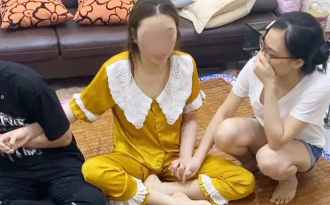 Tạm giữ nữ bảo mẫu nghi bạo hành cháu bé gái 1 tháng tuổi gây phẫn nộ